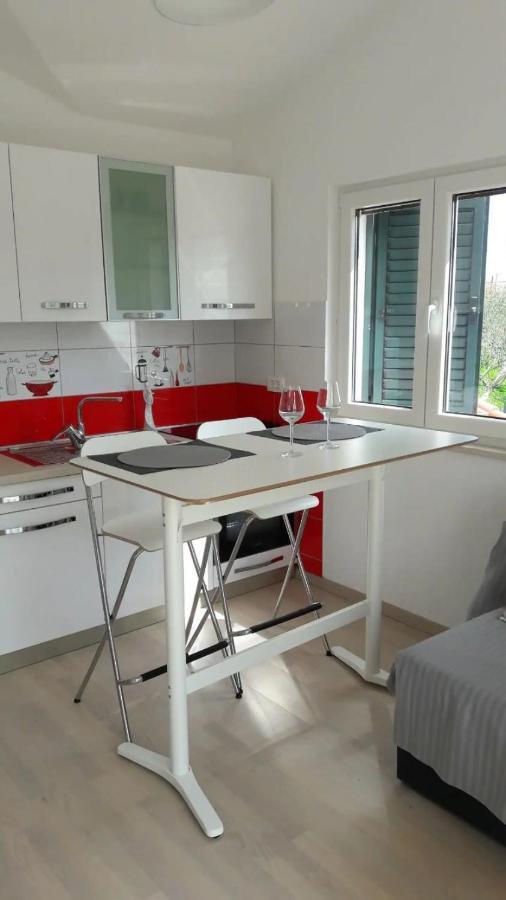 House Viki Villa Plano Kültér fotó