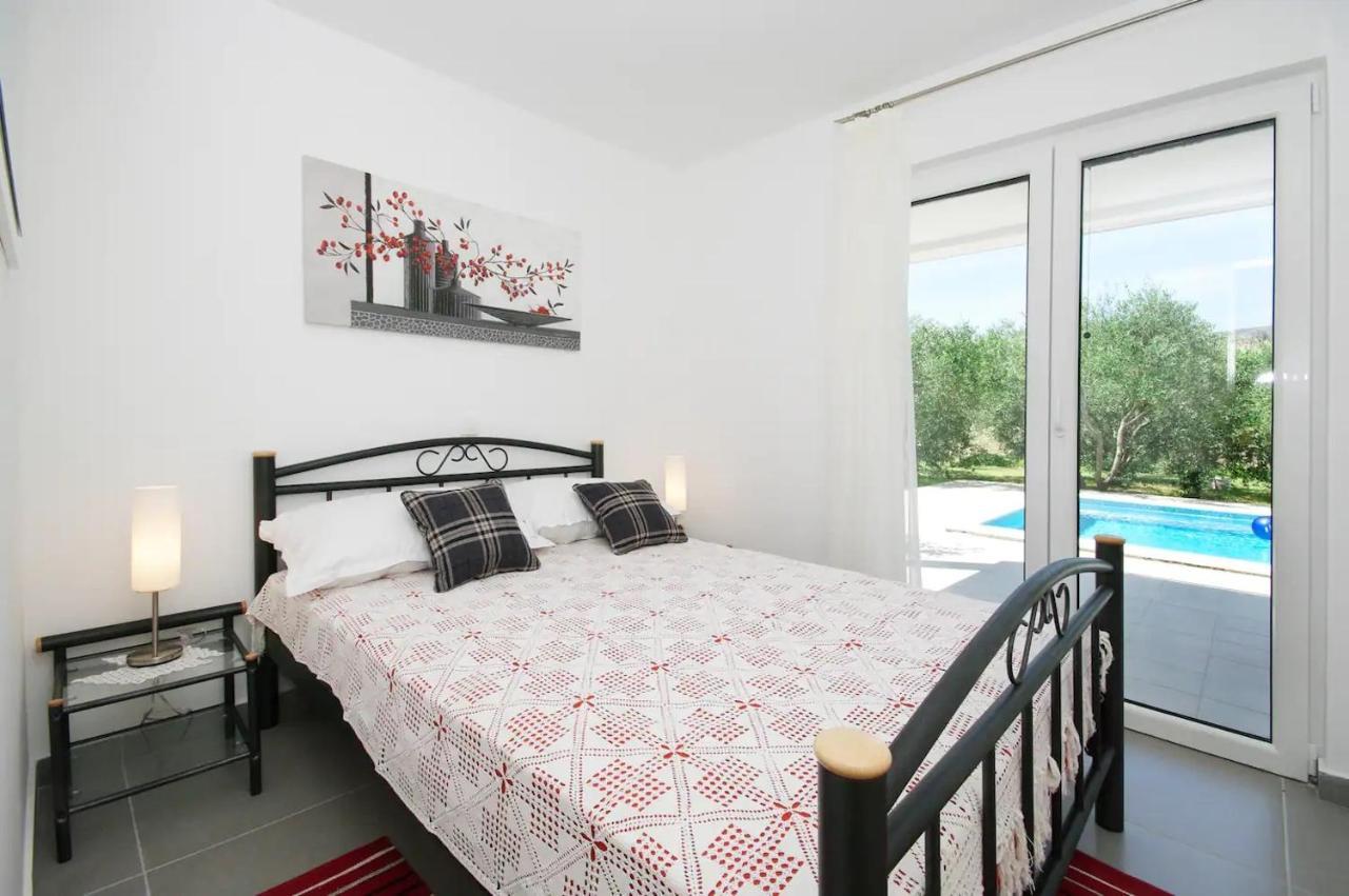 House Viki Villa Plano Kültér fotó