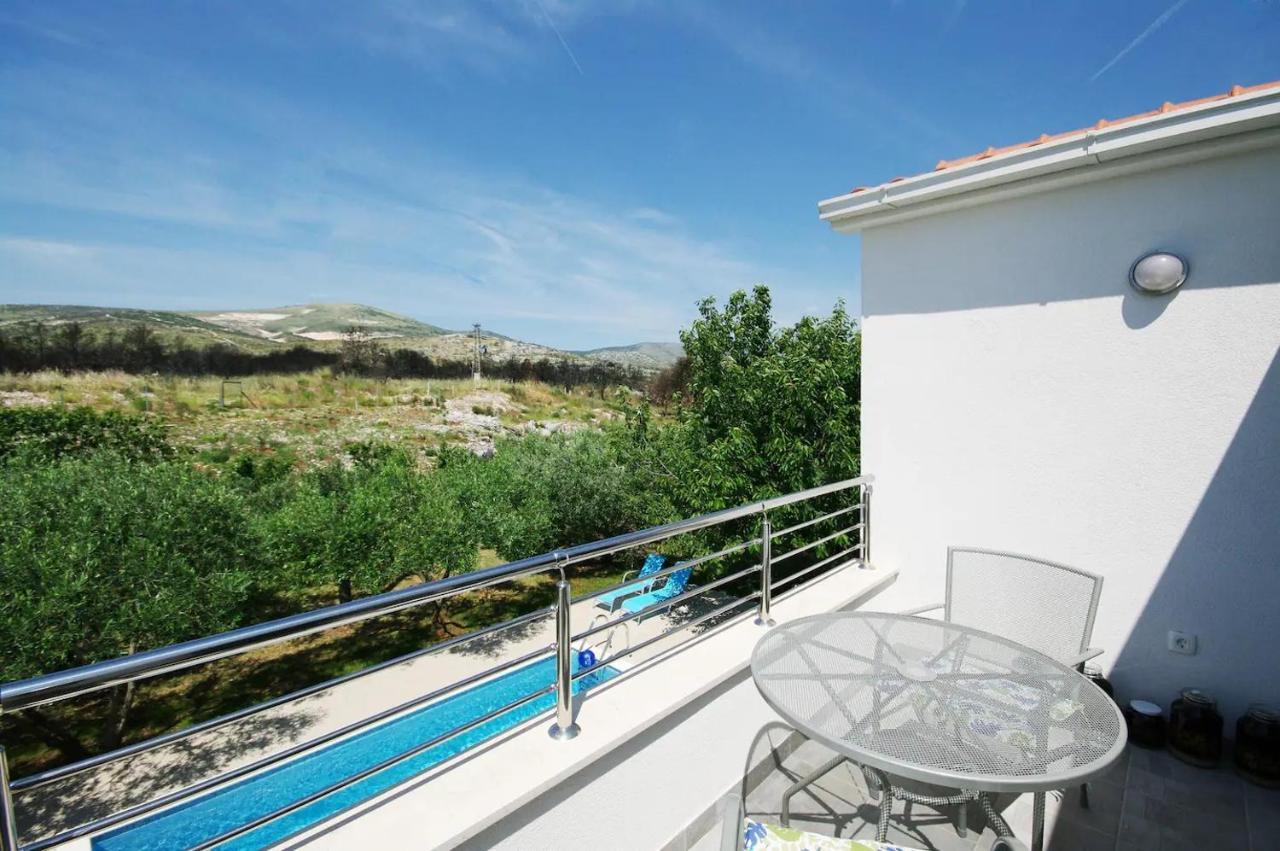 House Viki Villa Plano Kültér fotó